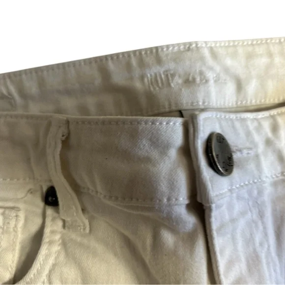 Kut Women's White Denim Cut-Off Shorts Frayed Hem Size 2 Casual - Picture 8 of 11